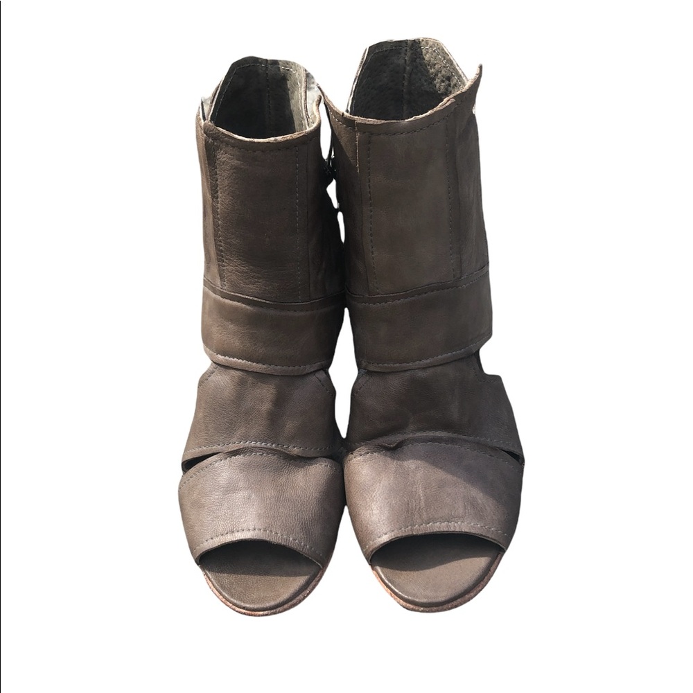Free People Sandals